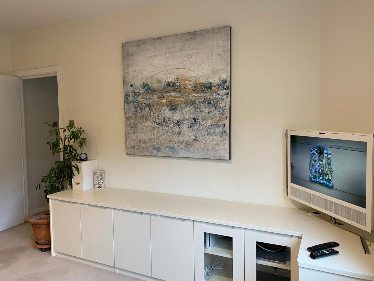 4 The Courtyard Central Windsor 2Br מראה חיצוני תמונה